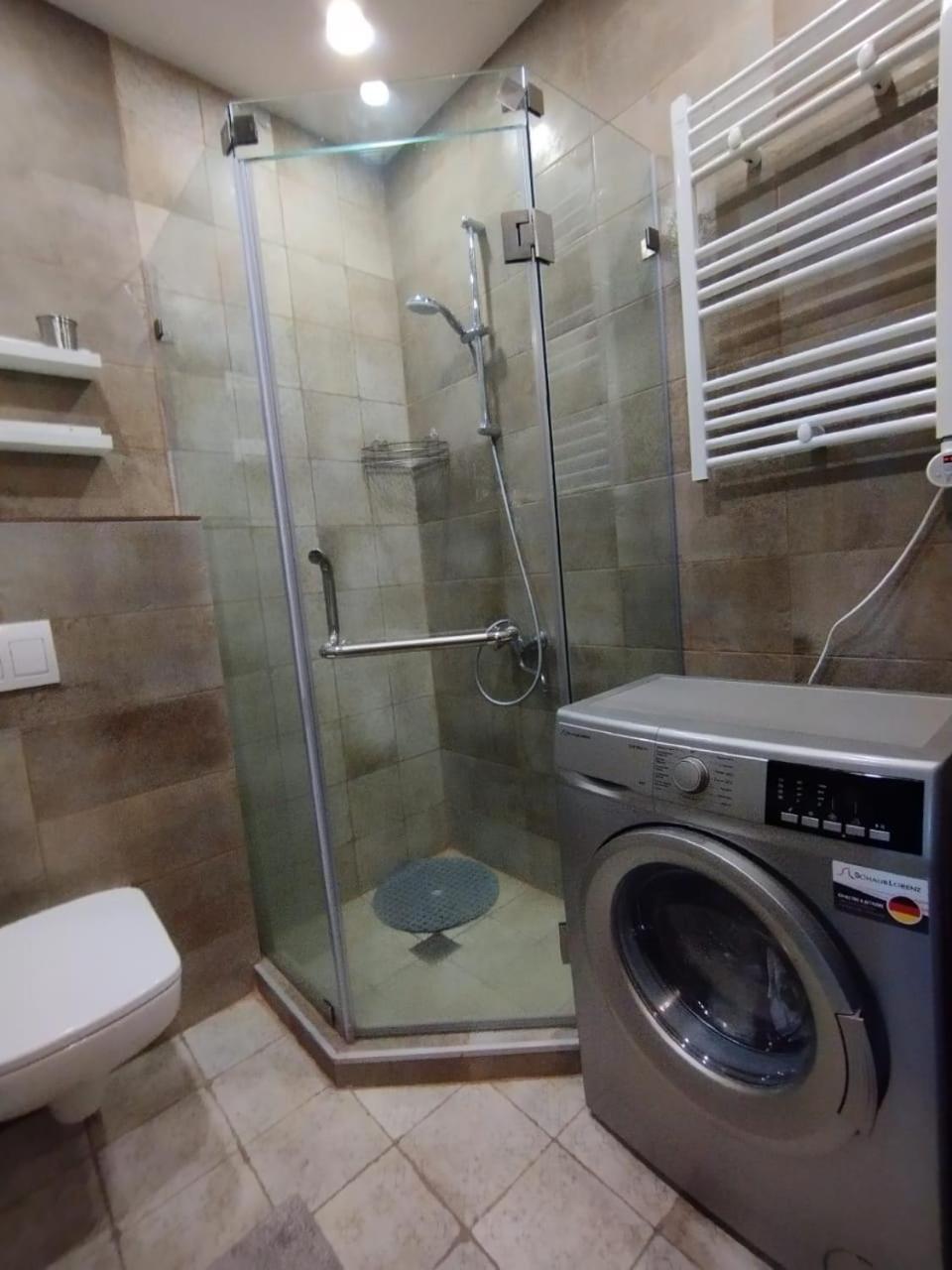 באטומי Davka Apartments מראה חיצוני תמונה