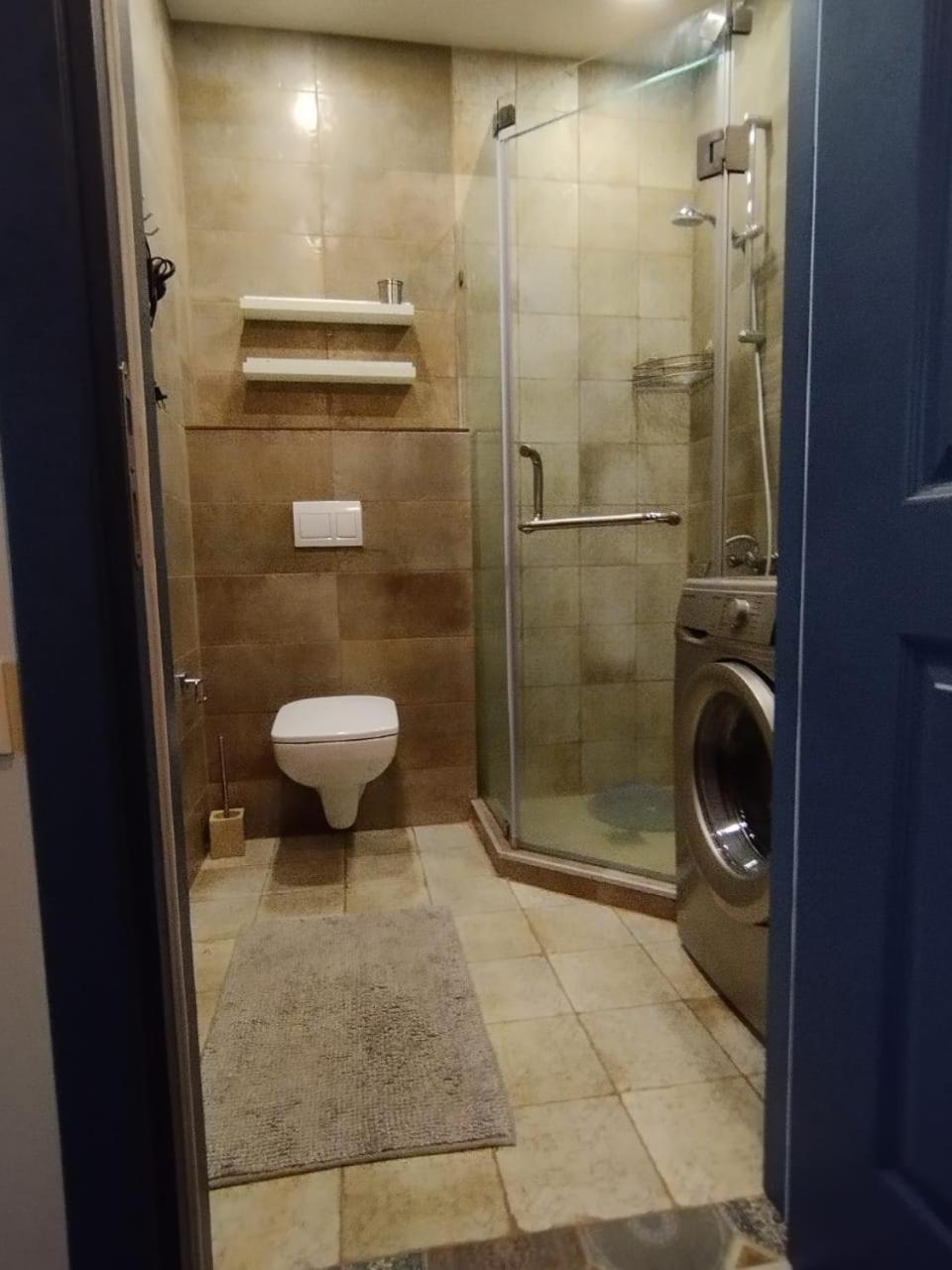 באטומי Davka Apartments מראה חיצוני תמונה